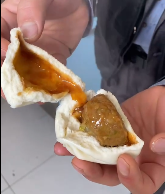 速凍包子機(jī)做出來(lái)的包子